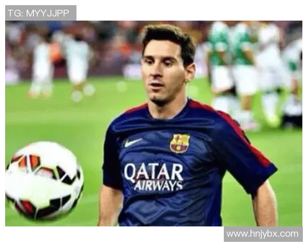 蓝色足球鞋球星是谁 他在绿茵场上的传奇表现与影响力解析