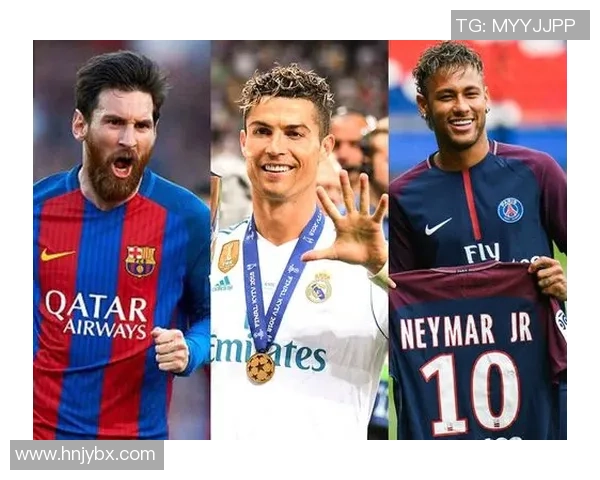 足球小球迷心中的偶像是谁 他与明星球员的亲密互动瞬间